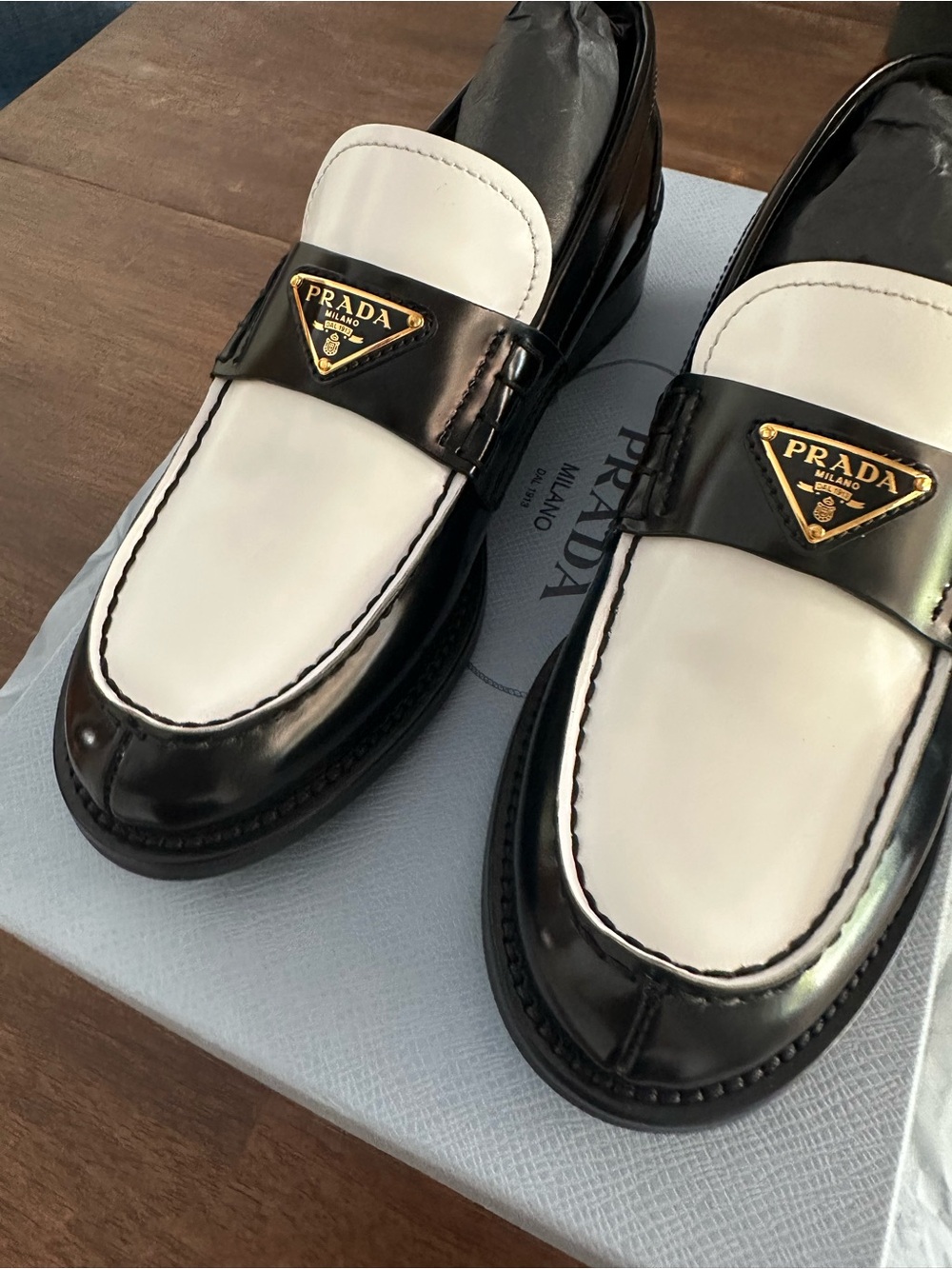 Prada Black and White Leather Penny Loafers with Gold Logo - Picture 8 of 14
